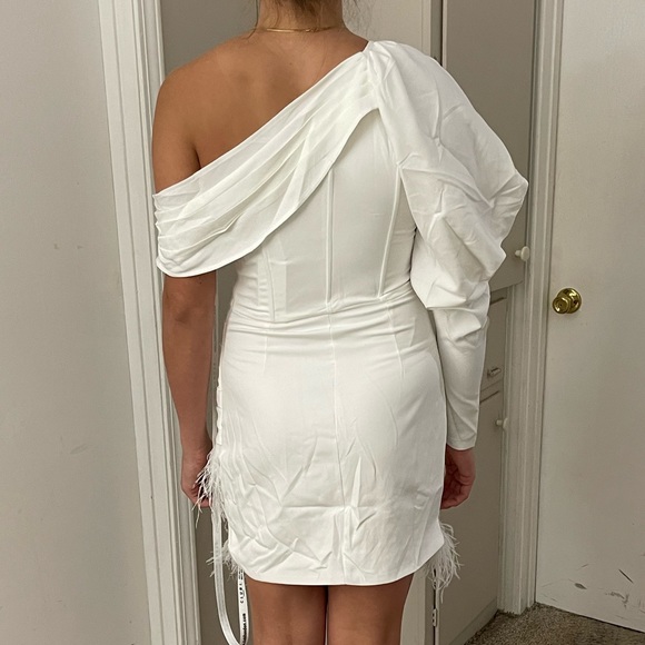 Selling my 2022 homecoming dress!! - Picture 5 of 7